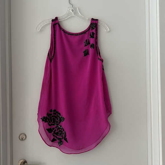 Fuchsia High- Low Top - Picture 3 of 5